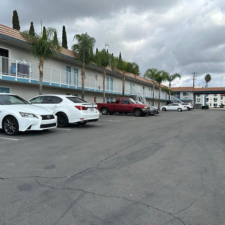 Villa Inn Anaheim Exteriör bild