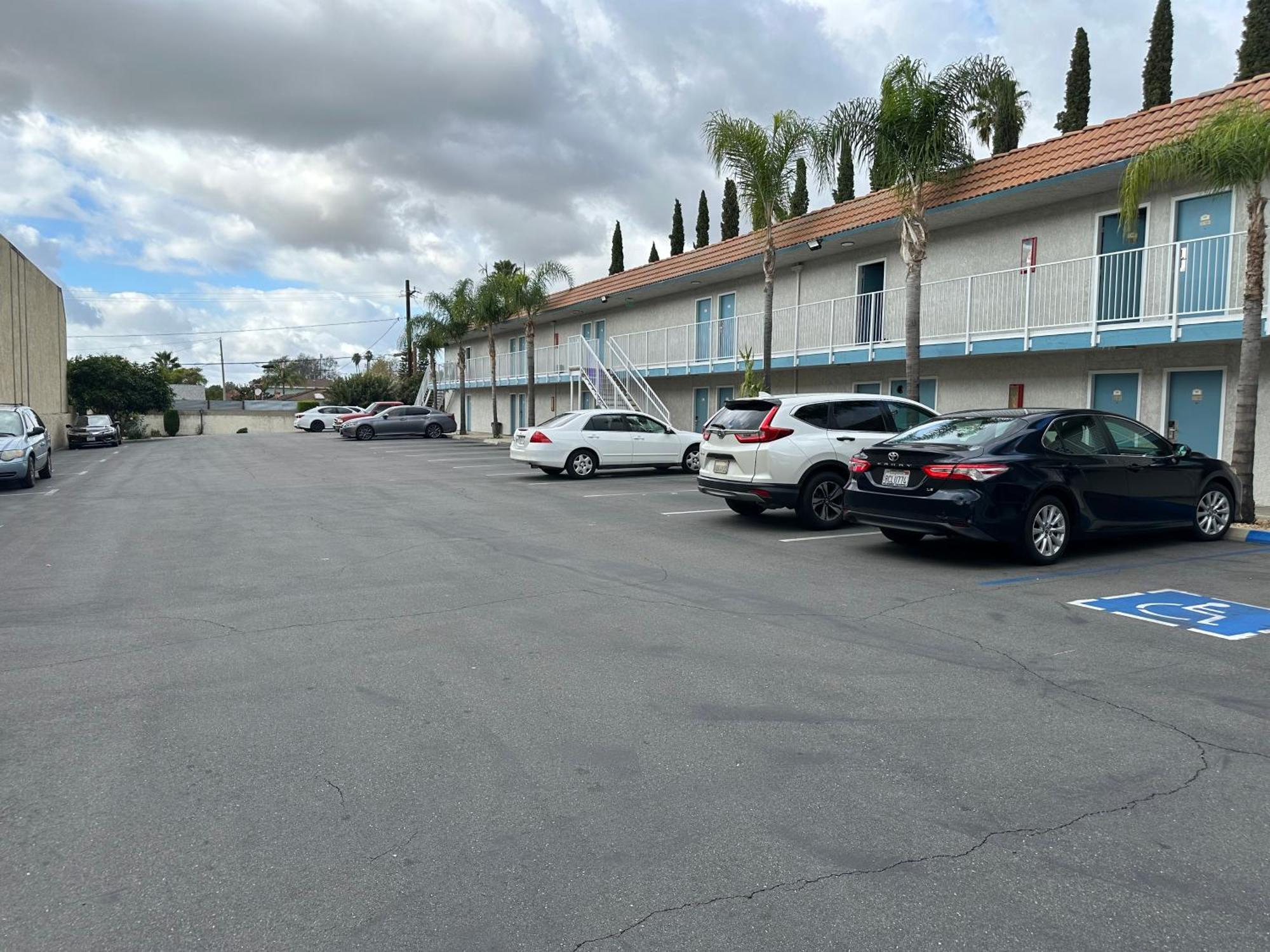 Villa Inn Anaheim Exteriör bild